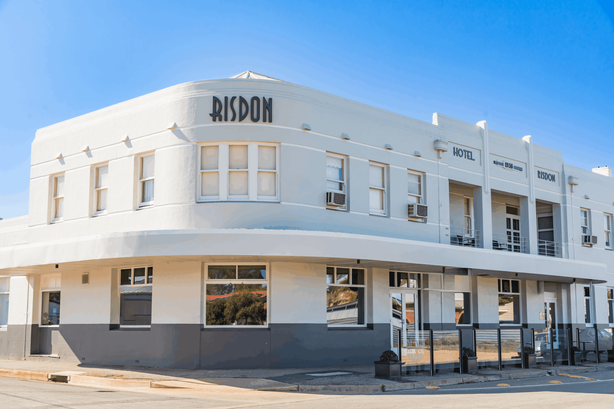 Risdon Hotel