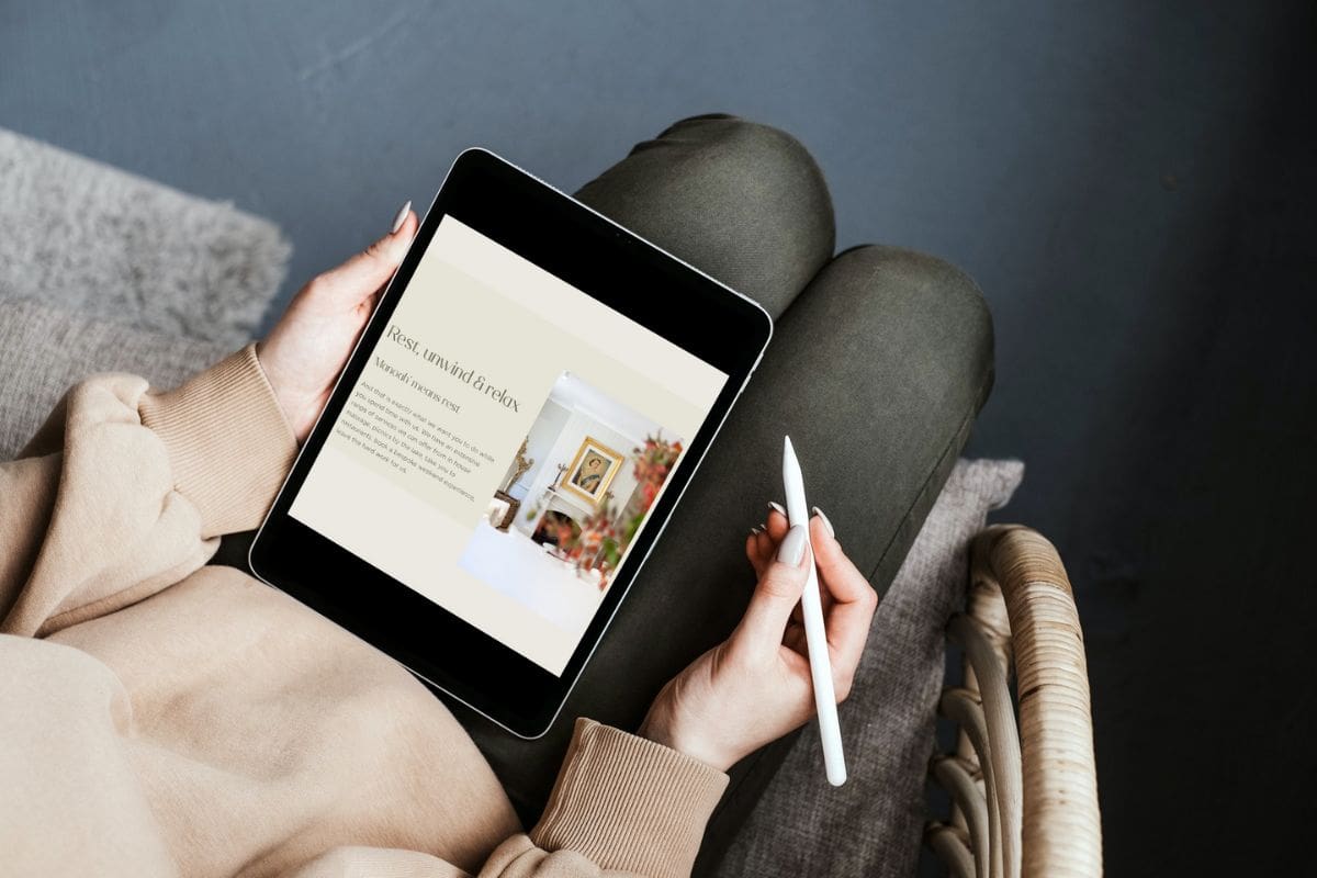 Luxe Aesthetic of Manoah House Website.